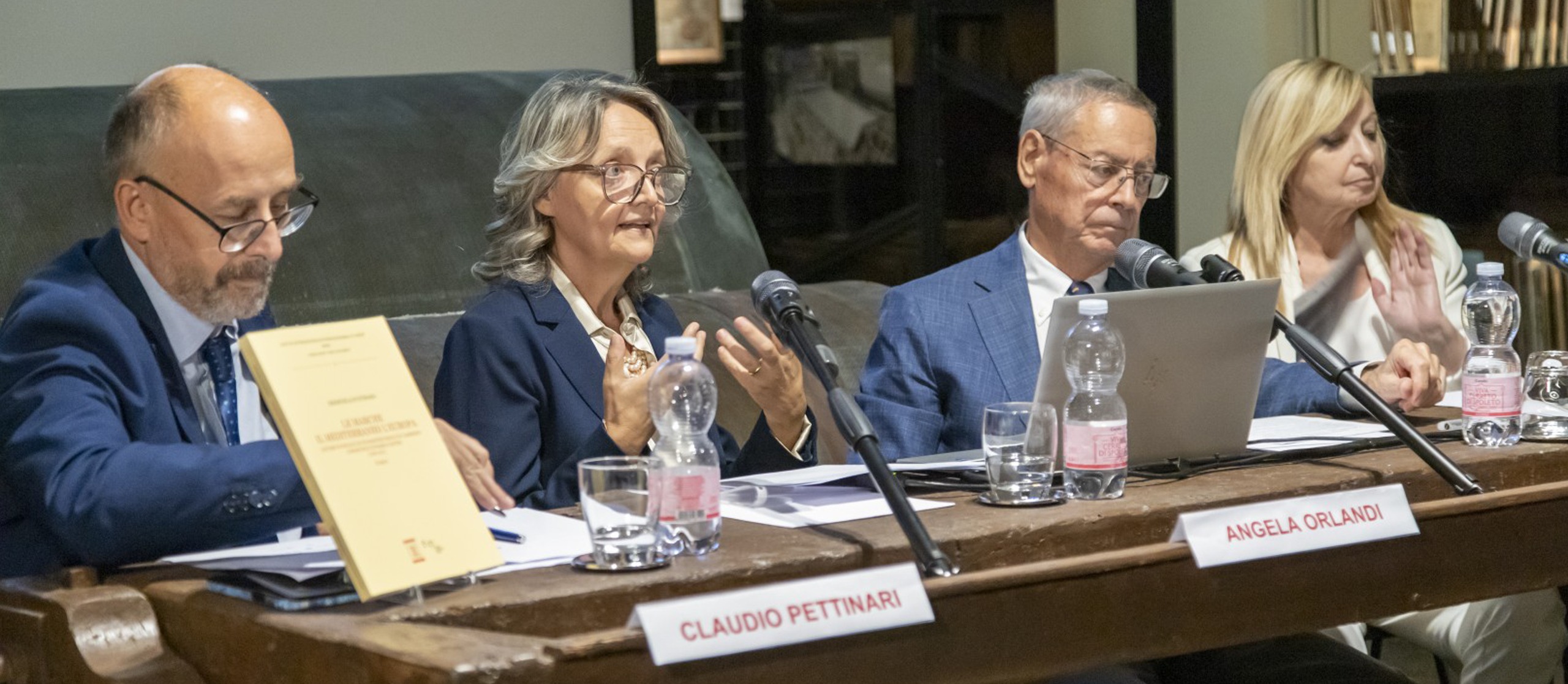 Presentato il volume di E. Di Stefano. Per saperne di più...
