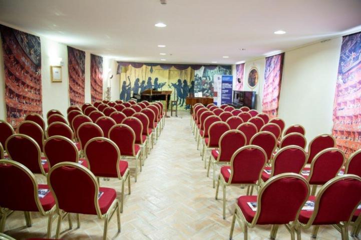 La Sala Teatro della Accademia dei Musici