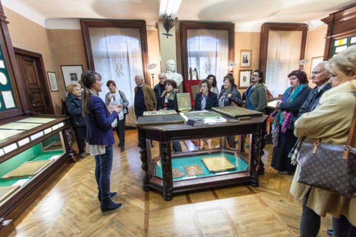 Visita all'Archivio delle Cartiere Miliani Fabriano, sede della Fondazione G. Fedrigoni ISTOCATRA